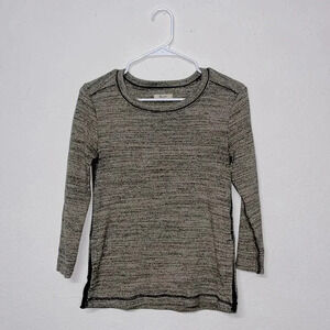 Madewell top medium 3/4 sleeved textured thermal style top side slit buttons